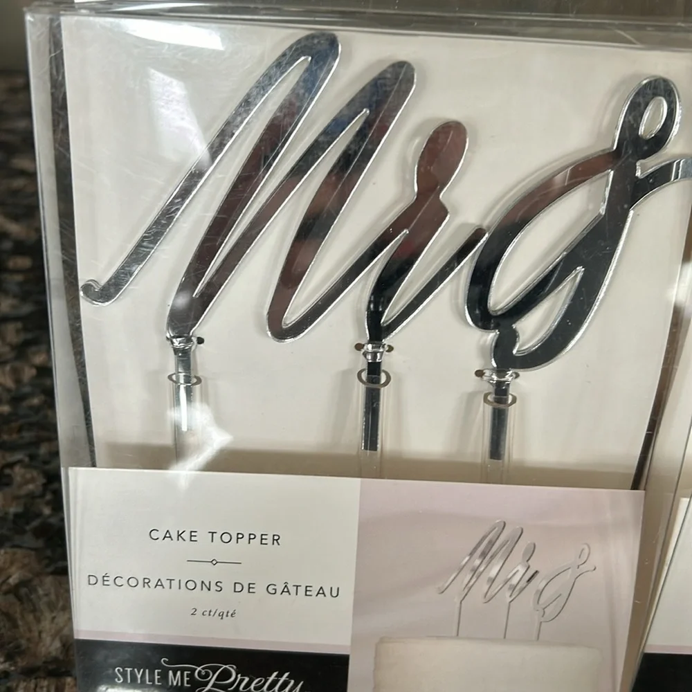 STYLE ME PRETTY SILVER CAKE TOPPER SILVER LOT OF 2 NWT